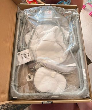 Sdraietta dondolo neonato lionelo usata raramente