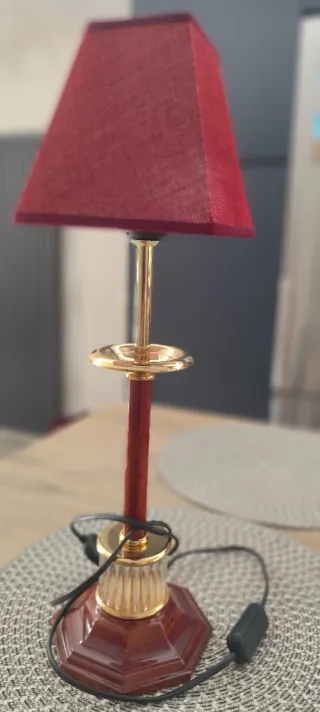 Pie de lámpara de mesa