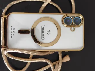 Capa iPhone 16 Magnética Dourada