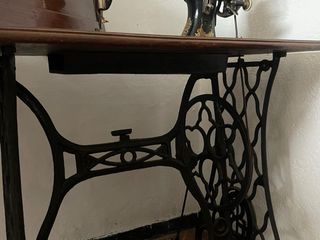 Macchina da cucire Stoewer anni '40 con mobile