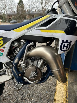 Husqvarna 65cc 2022 Motocross Blanca y Amarilla