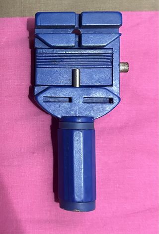 Herramienta para quitar eslabones de reloj