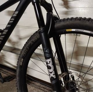 Bicicleta de Montaña CANYON 8 SL