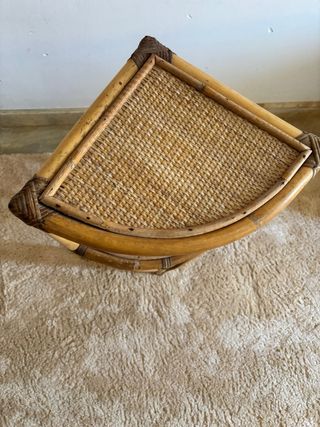 Tavolo ausiliario in bambù e rattan