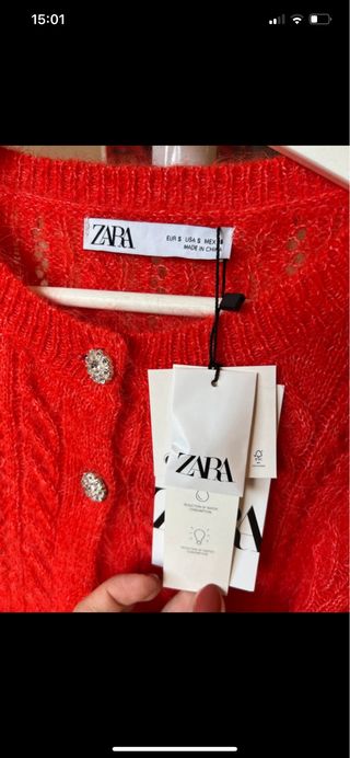 Chaqueta punto Zara roja