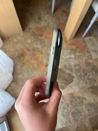 Funda Guess para iPhone