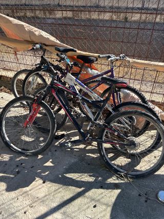 4 Bicicletas Montaña para Reparar