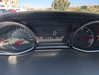 Peugeot 308. 1.6 hmi activ