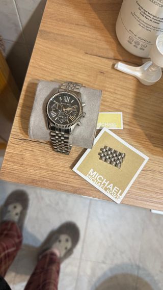 Reloj Michael Kors 39mm Plateado y Negro MO5507