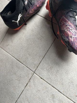 Botas de fútbol Puma talla 40
