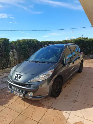 Peugeot 207 2009
