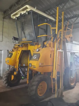 Máquina vendimiadora Gregoire G115
