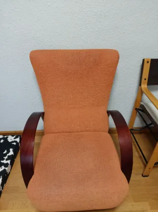 Sillón butaca naranja madera