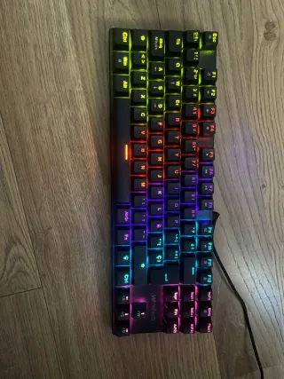 Teclado Gaming Netway RGB para PC/Consola