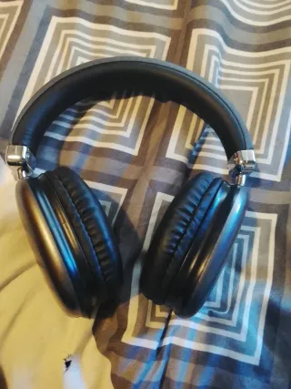 Auriculares Bluetooth Ziu Grises y Plateados