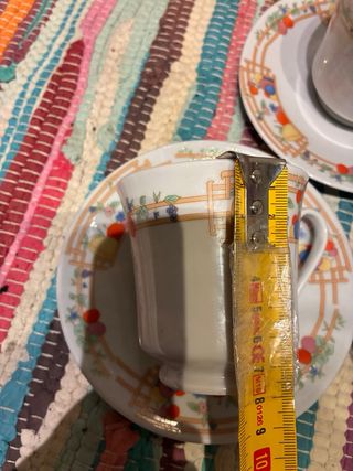 Juego 4 tazas con platos frutales