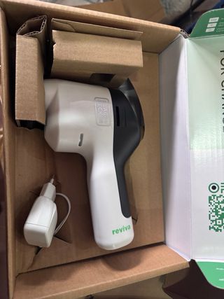 Lijadora Black & Decker Reviva 12V