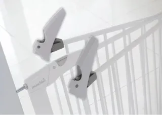 Munchkin Valla de Seguridad Infantil, 76-82cm