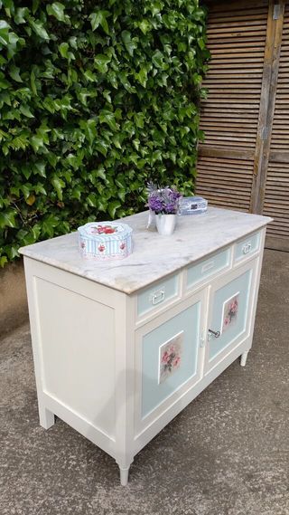 Mueble baño mármol  y madera