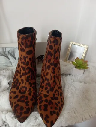 Stivaletti donna fantasia leopardo