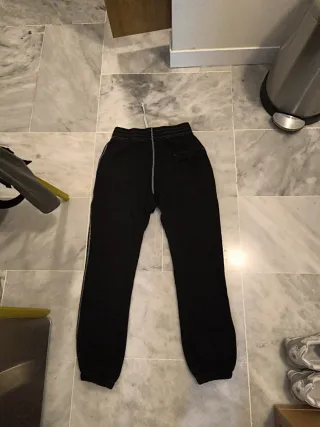 Pantalón Corteiz Talla S Negro