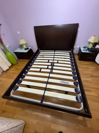 Cabecero 135 y somier de madera y pvc