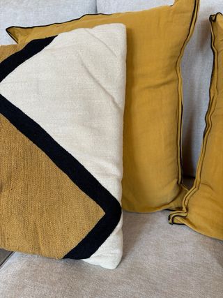 Conjunto 4 cojines decorativos (relleno incluido)