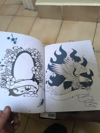 Libro tatuajes para colorear