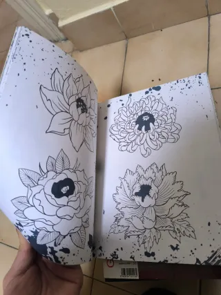 Libro tatuajes para colorear