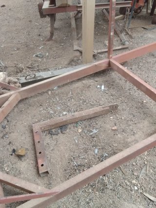 Carro metálico para remolque