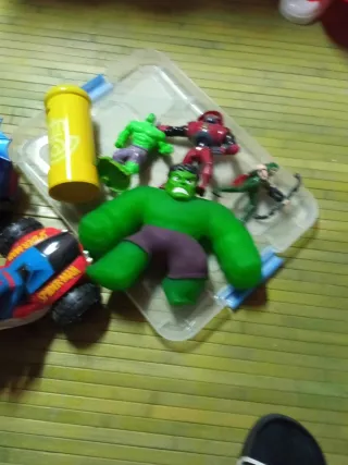 Lote Juguetes: Coche Azul y Moto Roja