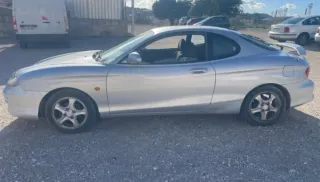 Hyundai Coupe 2001