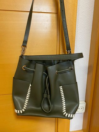 Bolso de mano Zara verde