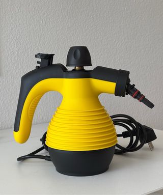 Limpiador a Vapor Amarillo y Negro