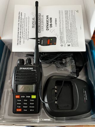 Walkie Talkie Dynascan DB-93M VHF/UHF