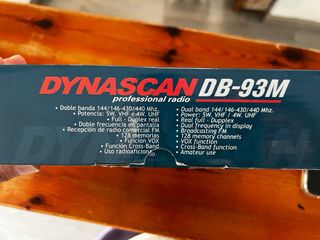 Walkie Talkie Dynascan DB-93M VHF/UHF