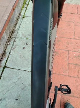 Bicicleta eléctrica Canyon Neuron 8.0 ebike