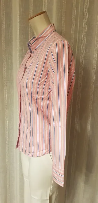 Camisa de rayas rosa y azul de Lloyds