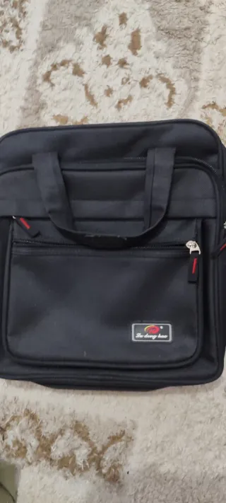 Borsella tracolla nera e grigia