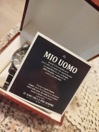 Orologio da uomo nero