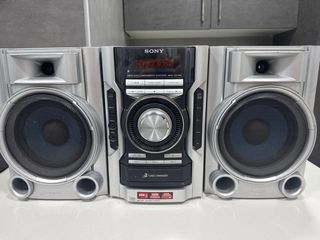 Mini Cadena Sony Plata