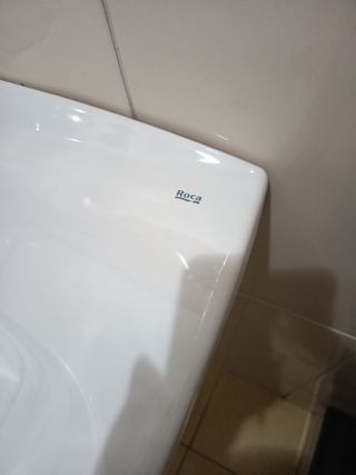 Lavabo Roca con pie, casi sin uso