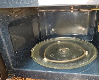 Microondas Samsung GE87M