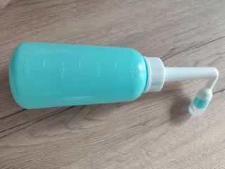 Botella Perineal Azul nueva