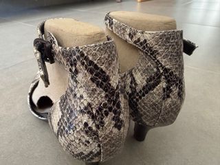 Zapatos Clarks Piel Serpiente Talla 37,5