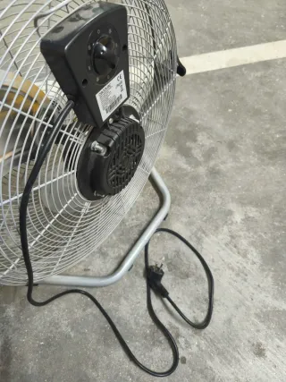 Ventilador Cecotec Metal e Plástico