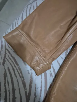 Chaqueta piel beige