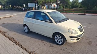 Lancia Ypsilon 2004