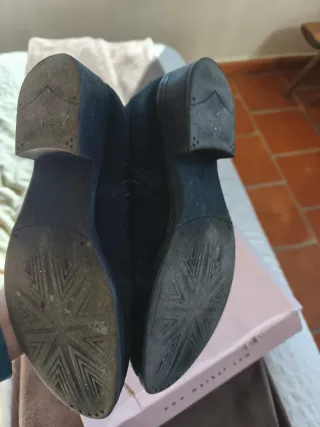 Botines de ante negro con cremallera