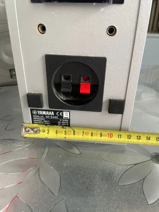 Altavoces Yamaha NX-440 Plata